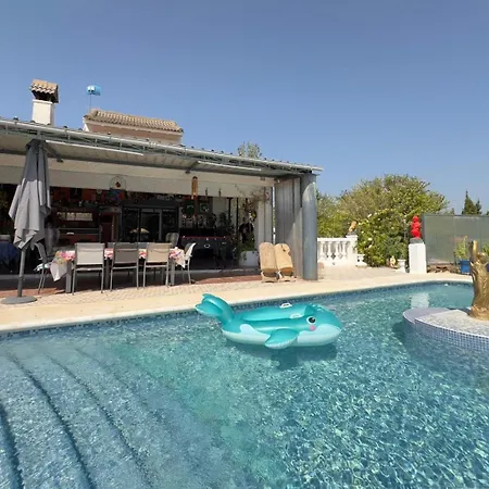 Holiday home El Refujio Maison Independante Avec Vraie Piscine Privee Au Sel Chauffee Pas De Chlore